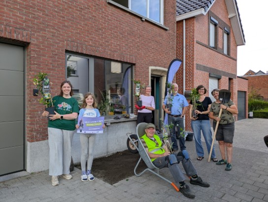  (vergroot foto)